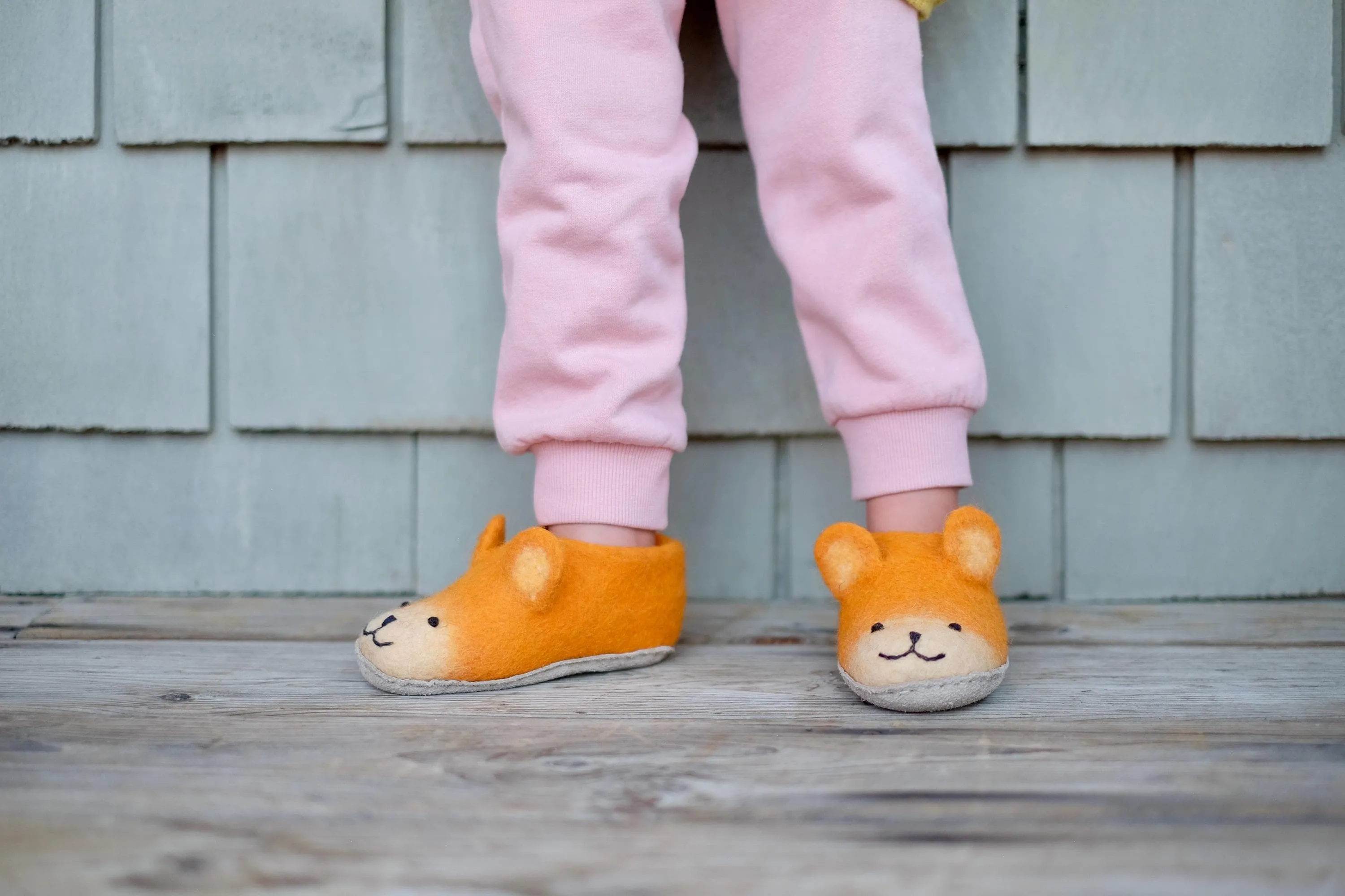 Adorable Orange Lion-Shaped Slippers for Kids – Cozy and Cute Lion Footwear for Little Ones – Perfect for Playtime and Bedtime