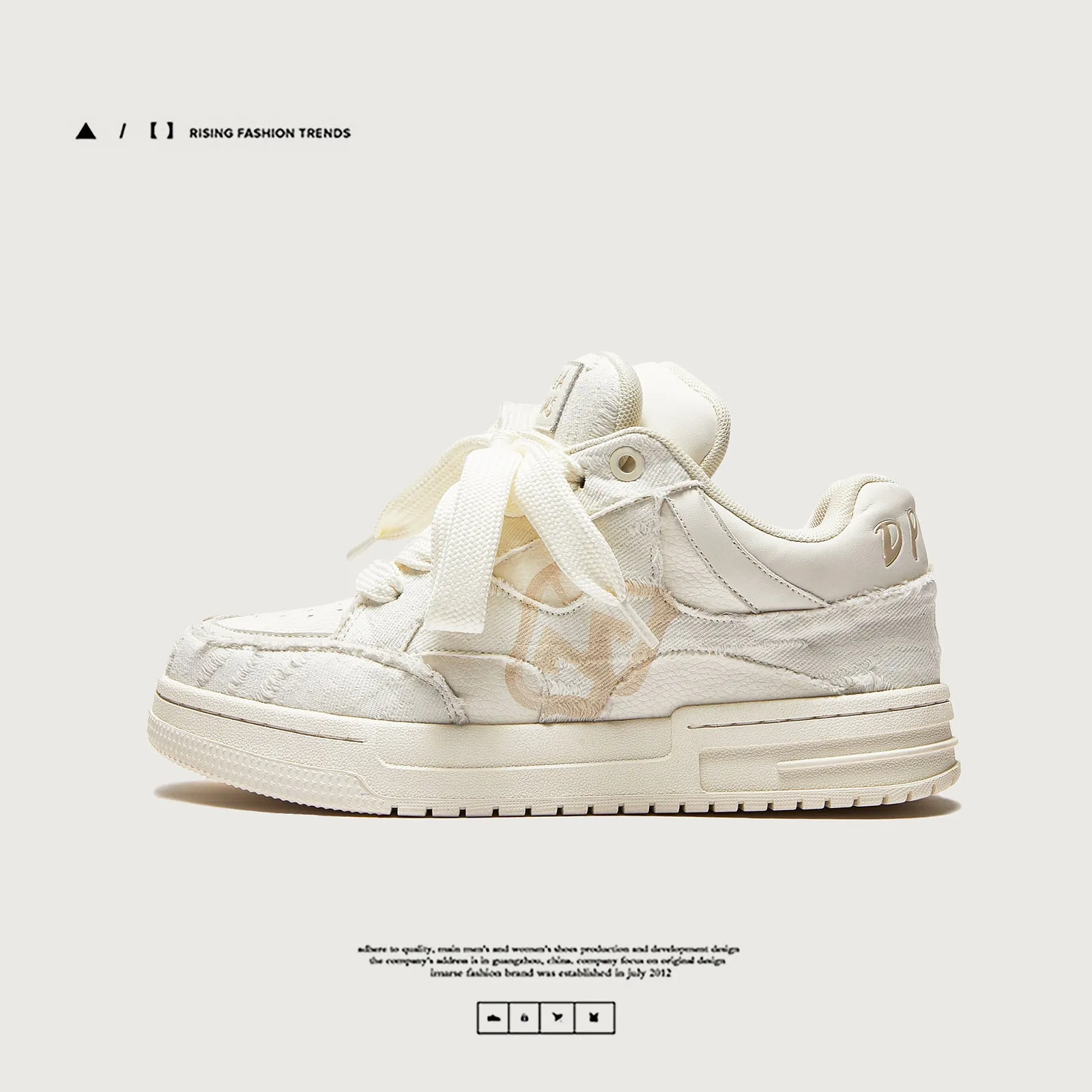 Air AXIS762 Sneakers