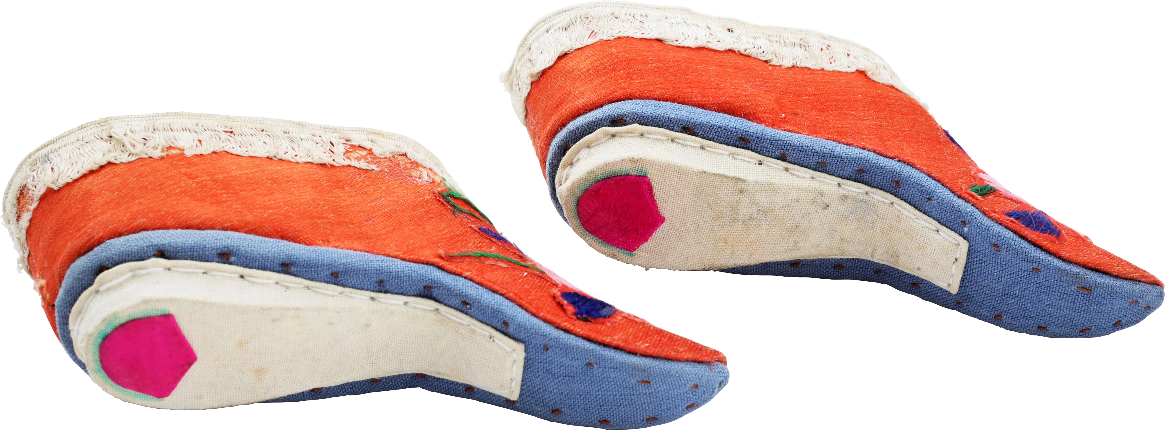 CHINESE LADY’S SHOES FOR BOUND FEET (FOOT BINDING)