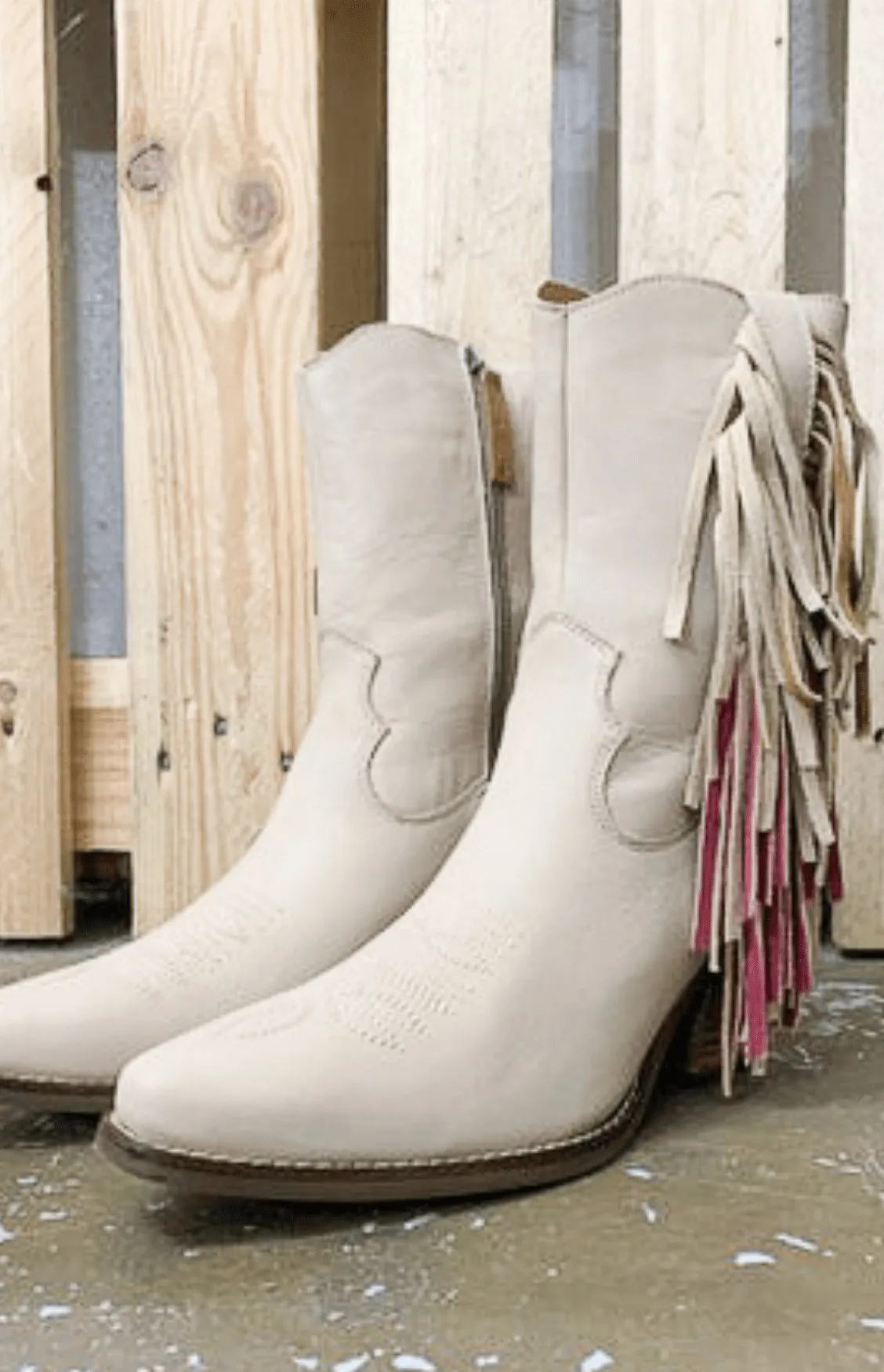 Dingo Fringe Benefits Booties