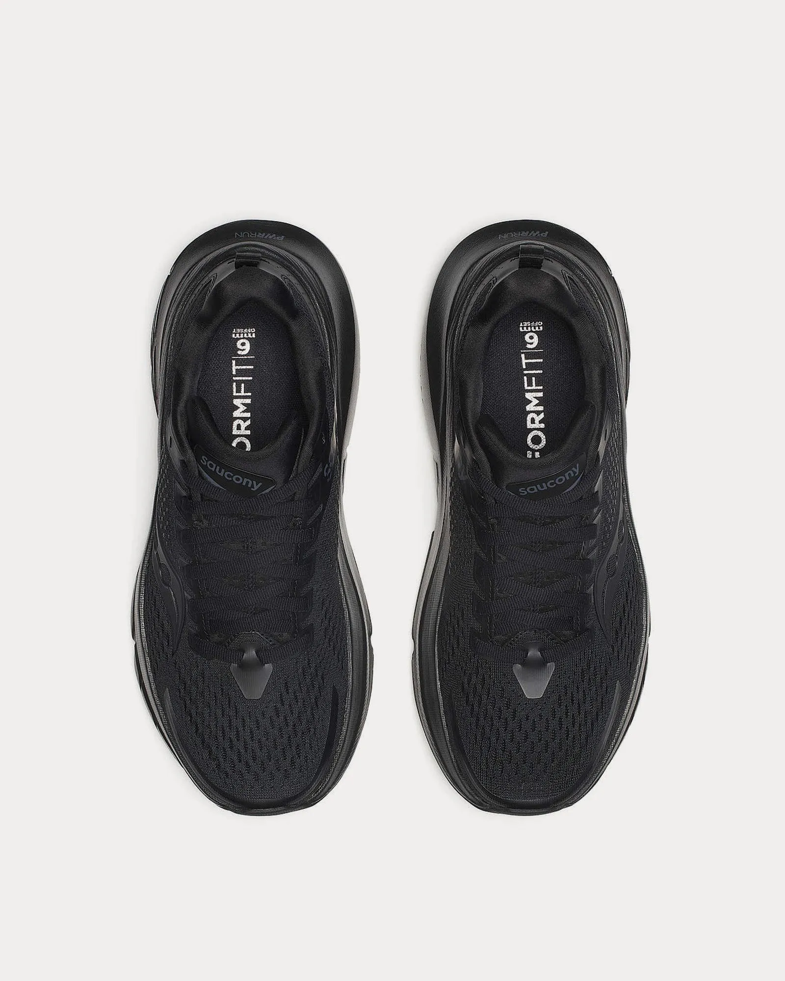 Guide 17 Black / Black Running Shoes