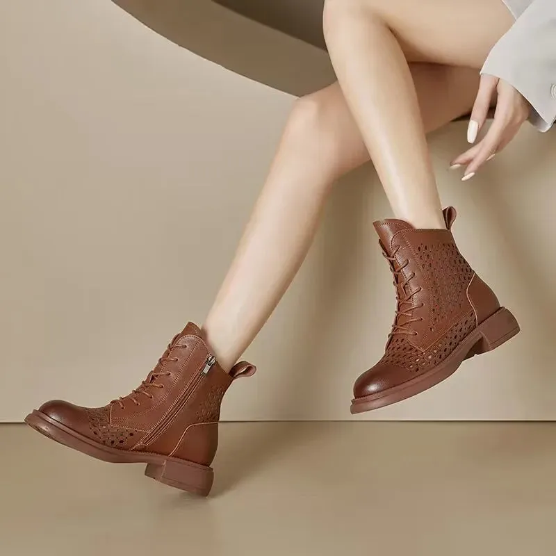 Hollow Boots