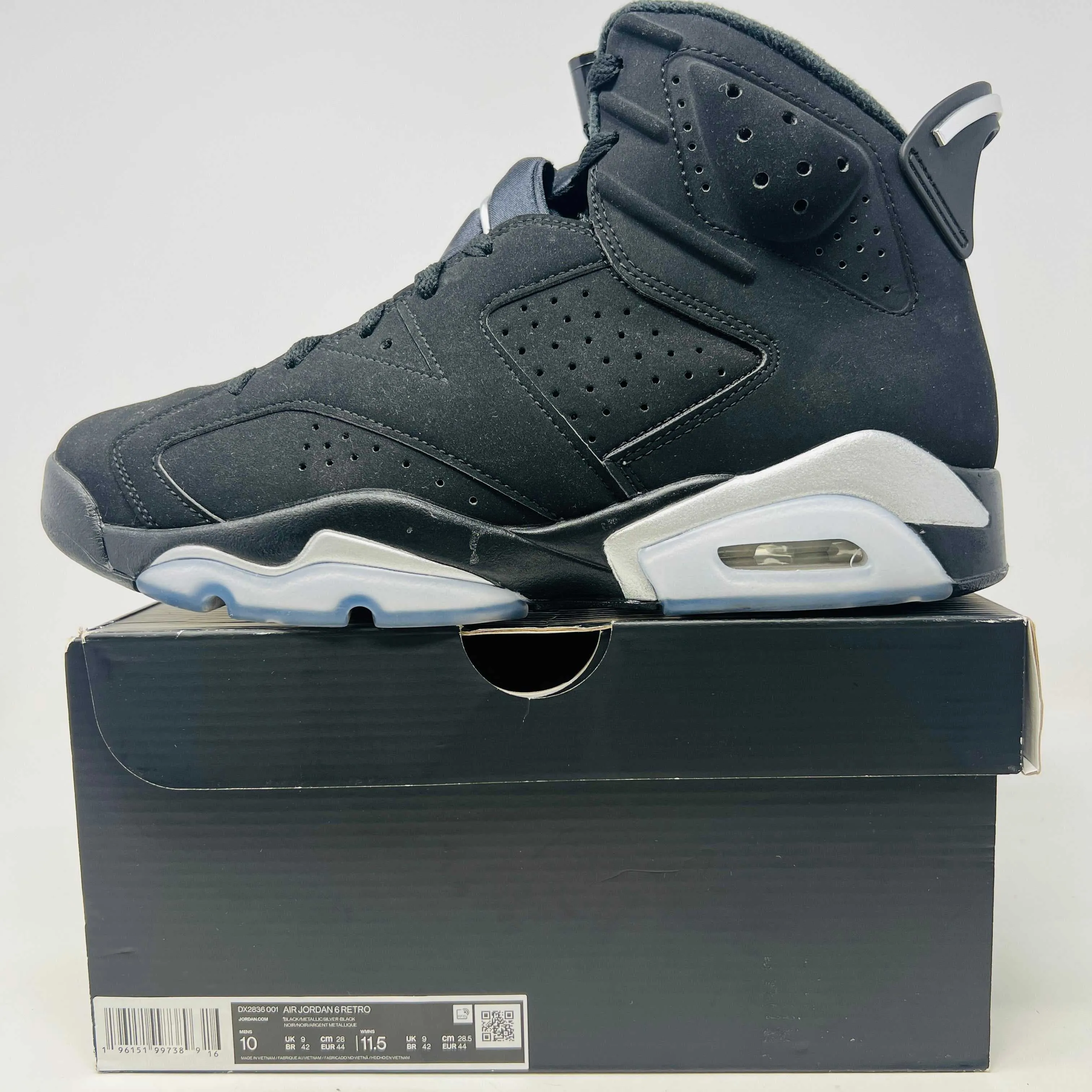 Jordan 6 Retro Chrome