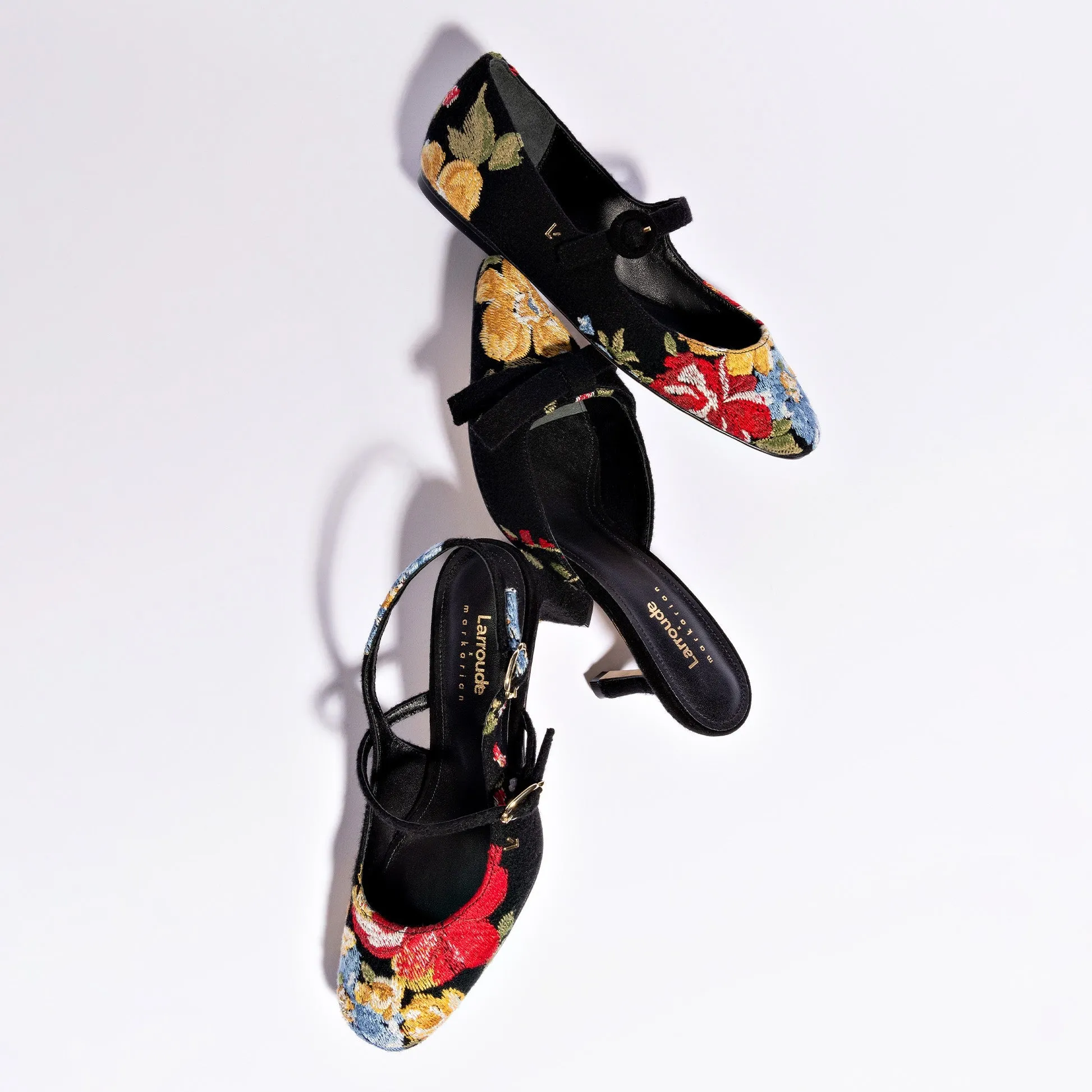 LARROUDÉ x Markarian Pump In Black Wool and Floral Embroidery