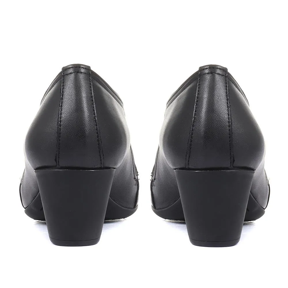 Leather Heeled Trouser Shoes - ESFA34003 / 320 440