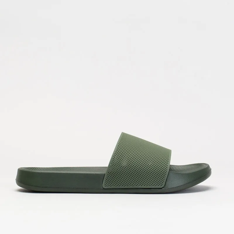 Mancini Men Slide With Pin Punch Detail _ 150642