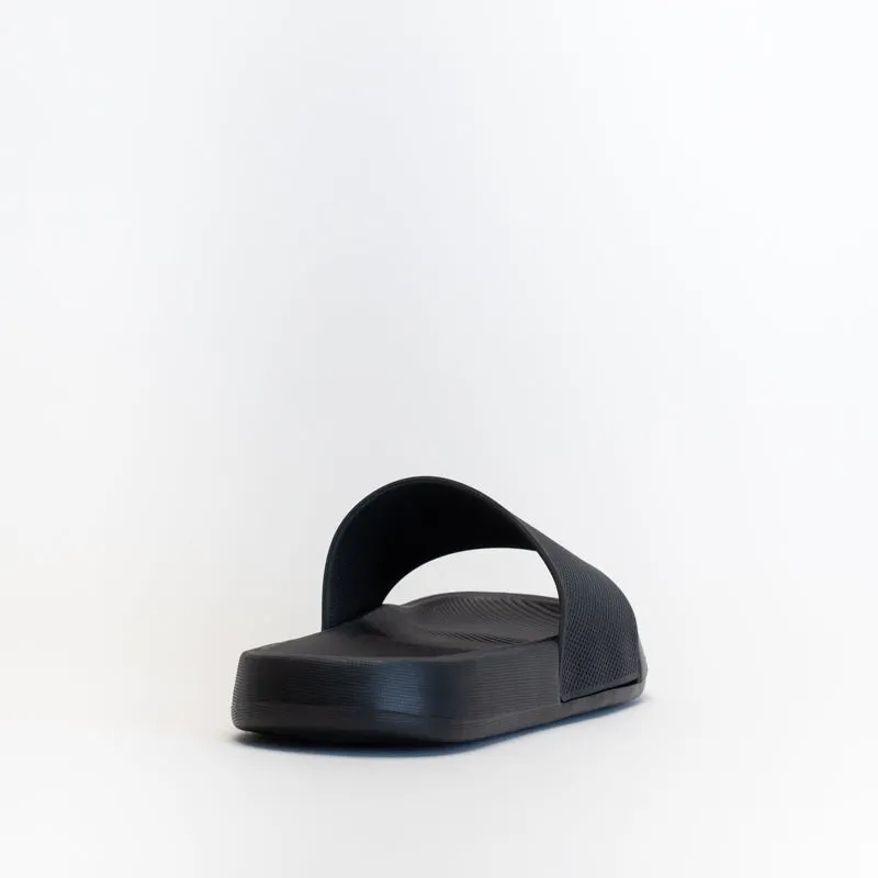Mancini Men Slide With Pin Punch Detail _ 150642