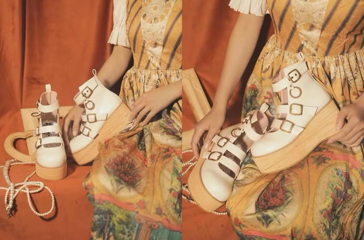 MODO~Retro Lolita Platform Shoes Round Toe Thick Sole