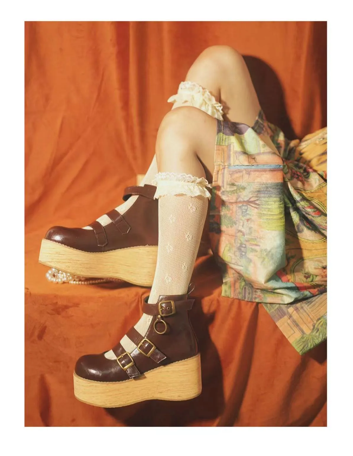 MODO~Retro Lolita Platform Shoes Round Toe Thick Sole