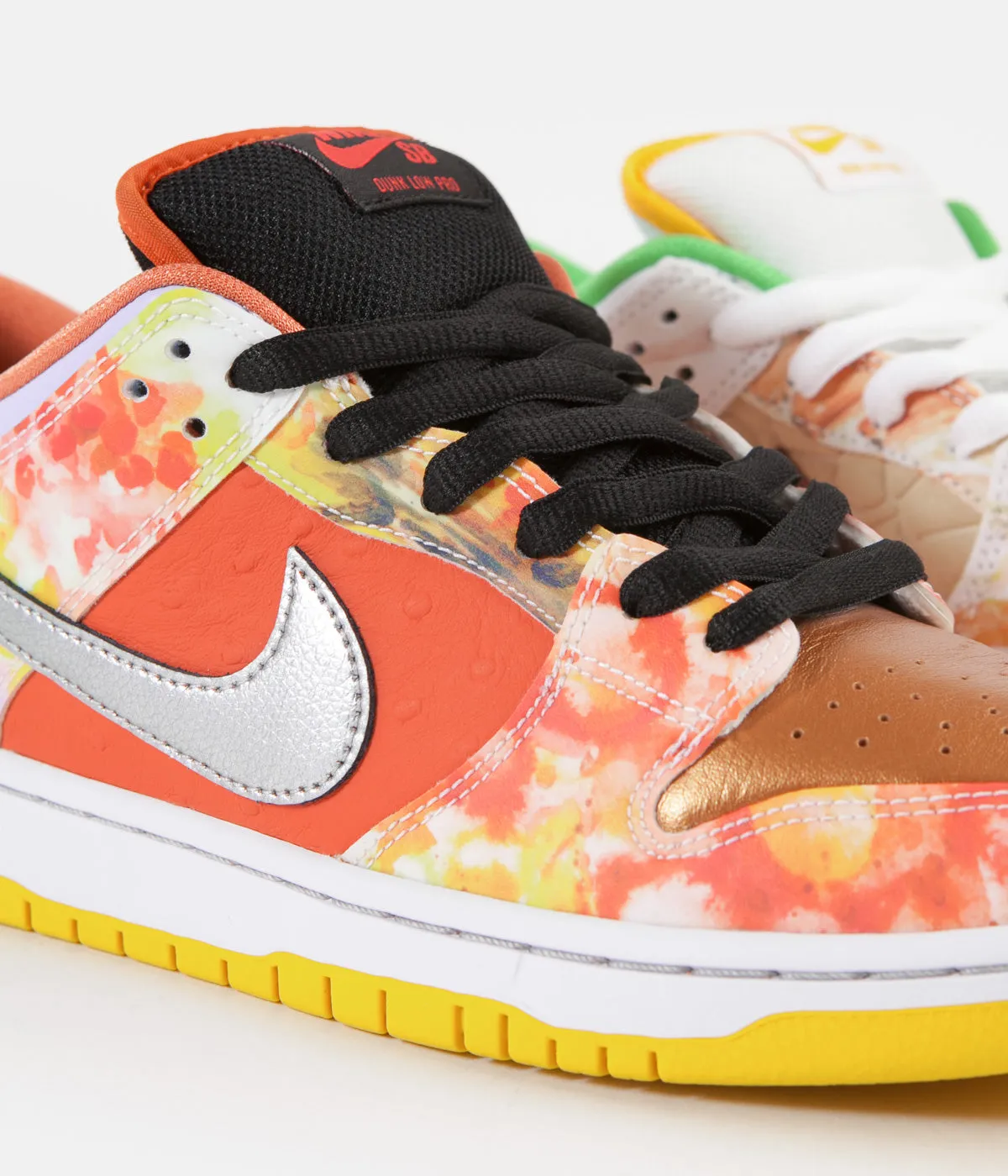 Nike SB Dunk Low Pro 'Street Hawker' Shoes - Metallic Copper / Metallic Silver