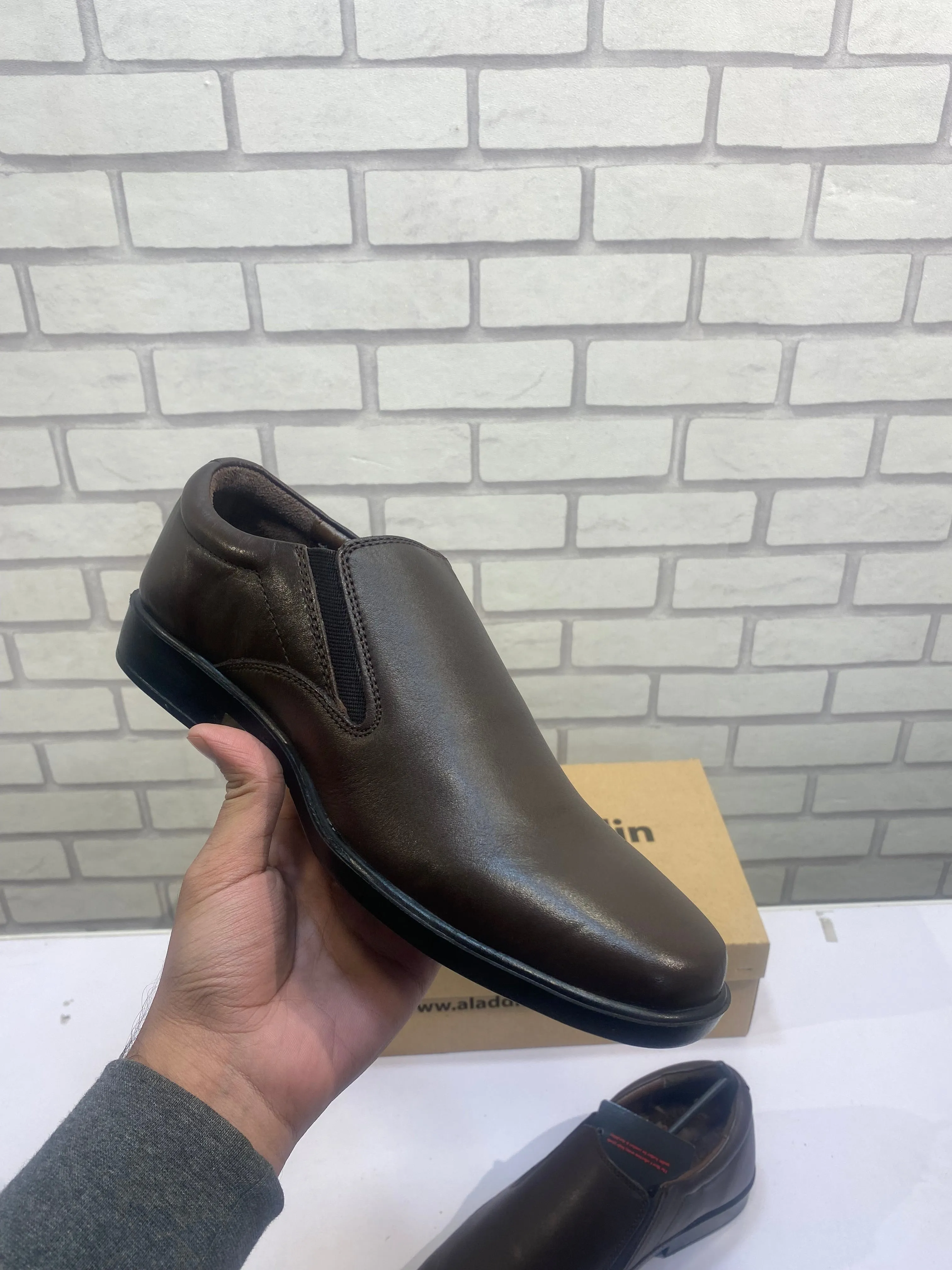 Parkway Finland - Brown