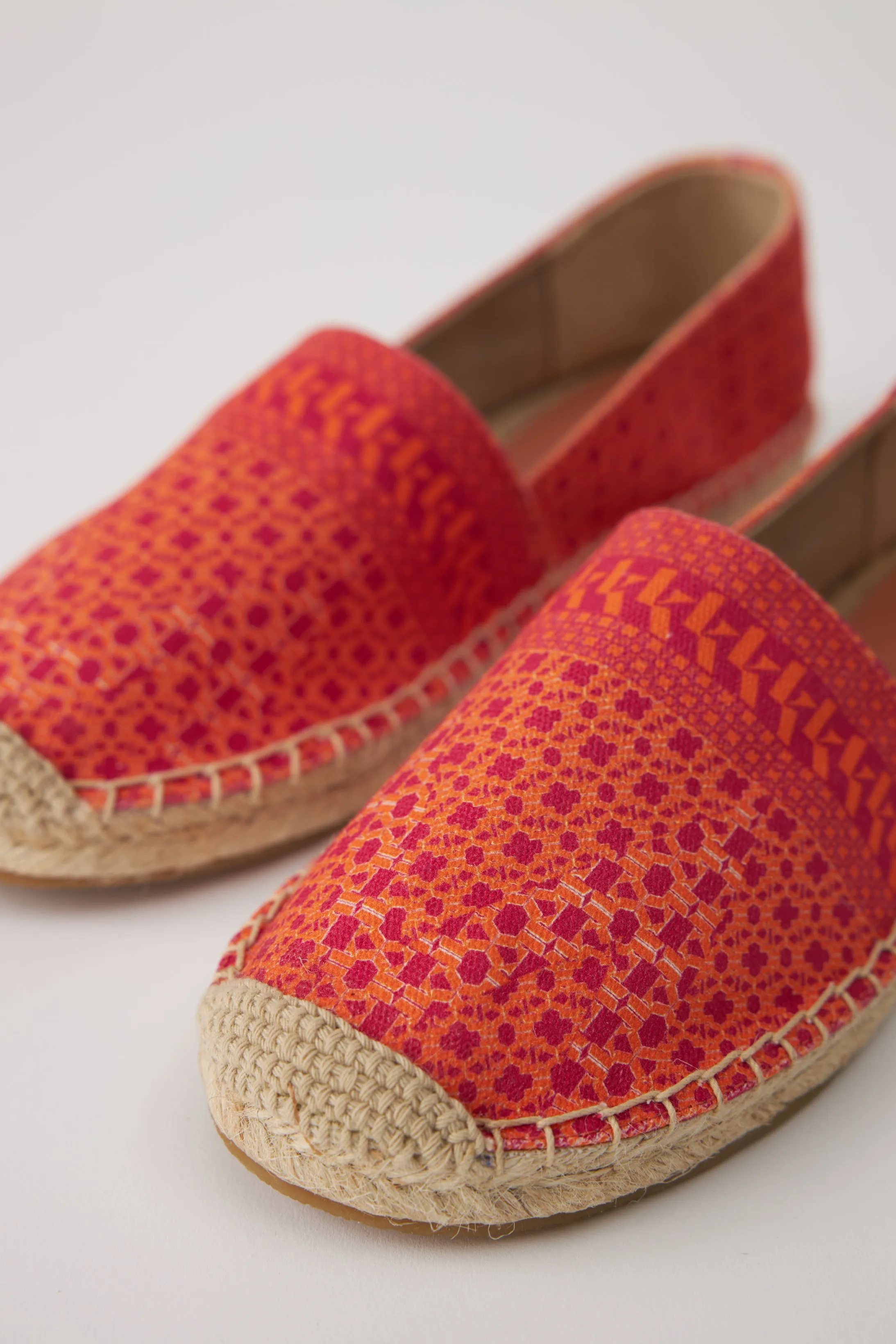 Quinn Hot Pink Espadrille