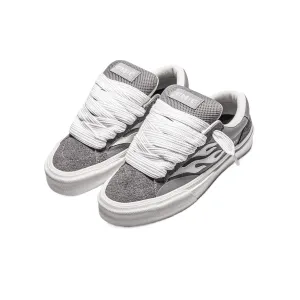 STRAYE Logan Puff Grey Sneakers