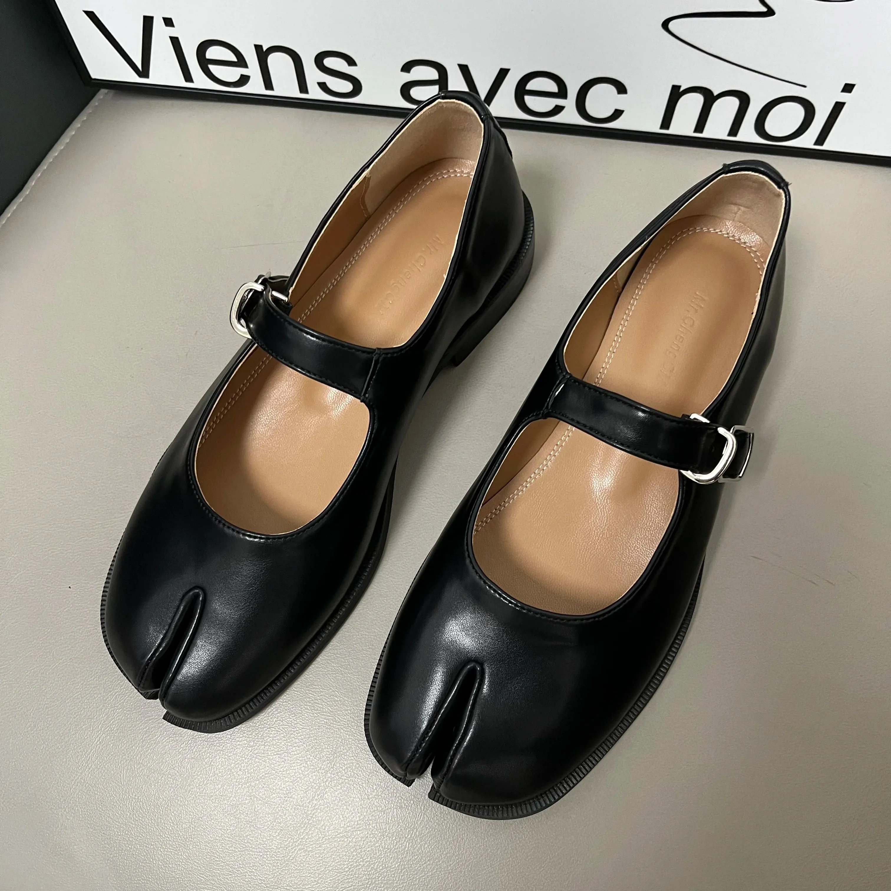 Tabi Split Toe Mary Janes Shoes