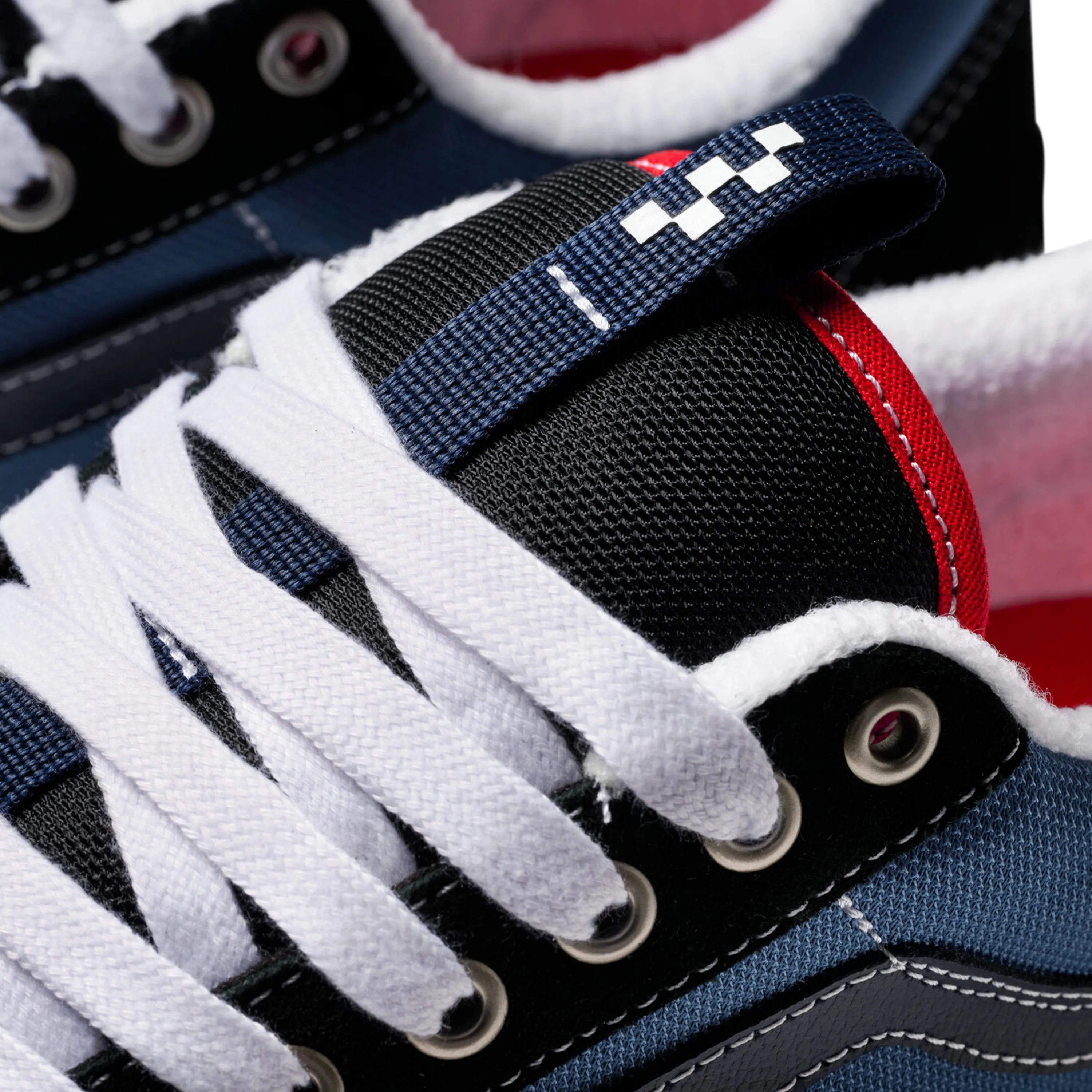 VANS SKATE OLD SKOOL 36  NAVY / RED