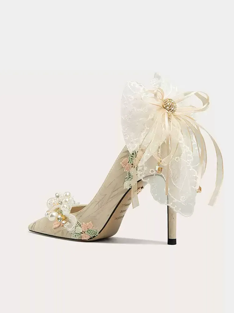 Vintage-Inspired Beigi Pearl and Bow High Heels for bridal Wear