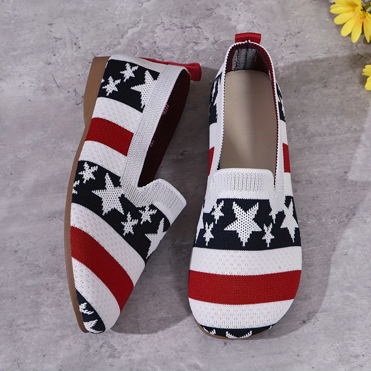 Women's flat knitted single shoes, flag design breathable and comfortable casual shoes, suitable for daily wear